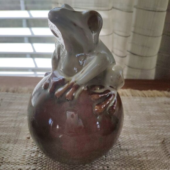 Art Pottery Figurines Set of 3, VTG Whimsical Spherical Fish Frog 6.75" - Picture 5 of 15